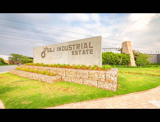 38,026M² VACANT LAND FOR SALE IN GOSFORTH PARK